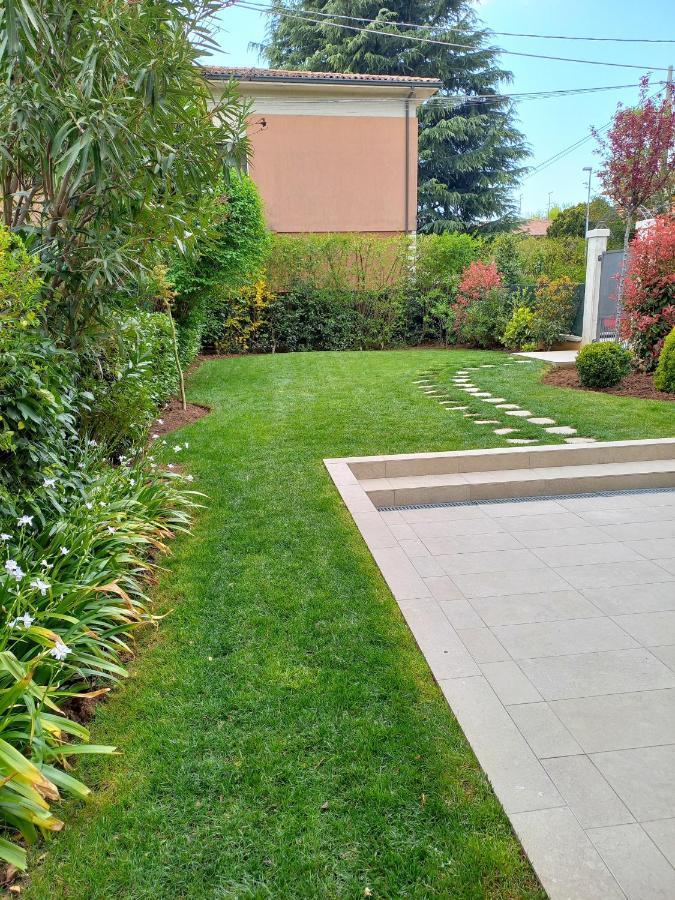 Emerilla Home Bedizzole Bagian luar foto